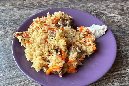 Плов со свининой и овощами