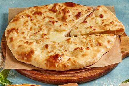 Хачапури по-мегрельски маленькое