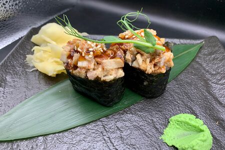 Гункан угорь спайси