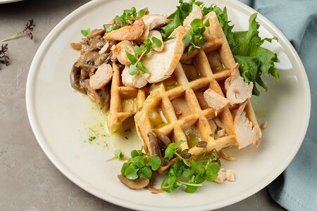 Курица с грибами