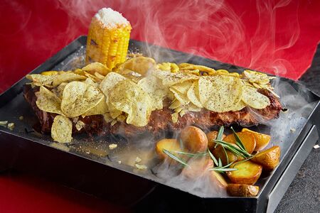 Рёбра Баста size с унаги, горчичным соусом и кранч