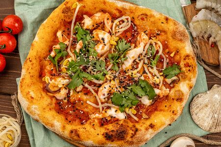 Пицца Том ям