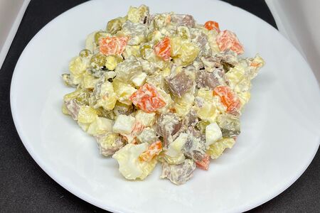 Салат Оливье с Мясом