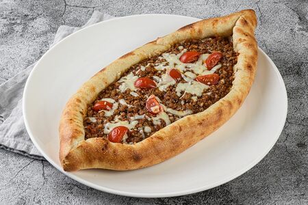 Пиде из мясного фарша