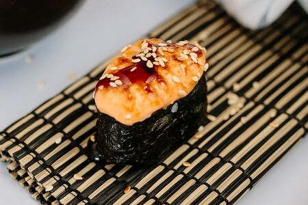 Суши Запеченная креветка