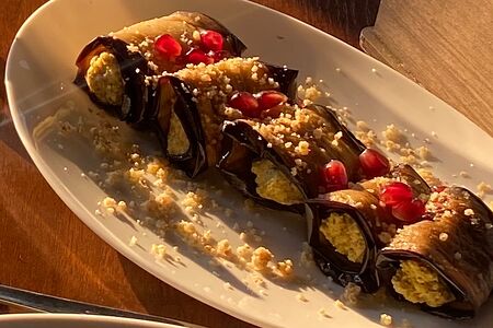 Баклажан с орехами