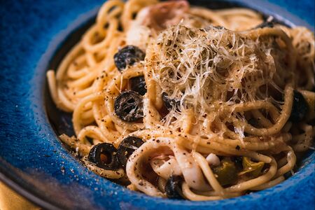 Паста с кальмаром