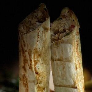 Шаверма в лаваше Xl с гранатовым соусом