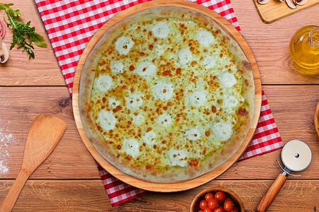 Сырная пицца