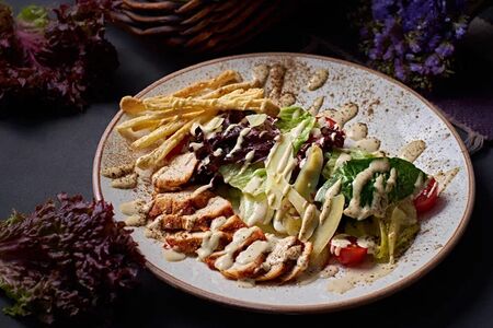 Цезарь с курицей