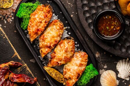 Запеченные мидии киви