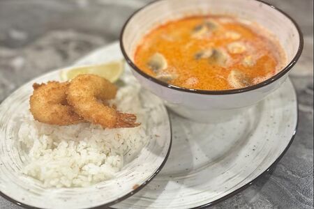 Том Ям с креветками