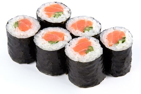 Мини-ролл с копченым лососем