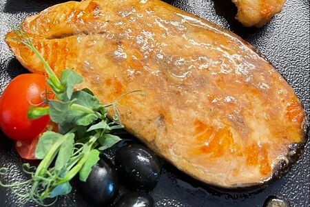 Лосось жареный