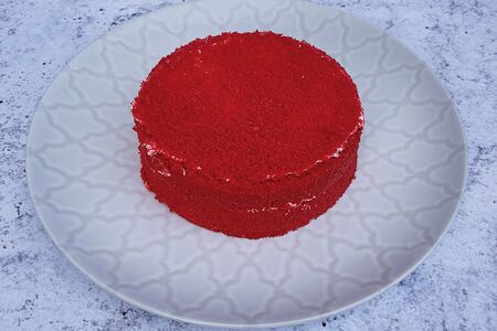 Торт целый Красный Бархат