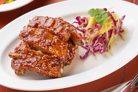 Свиные ребрышки барбекю