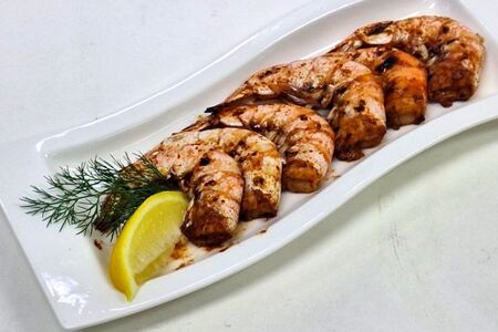 Креветки на мангале