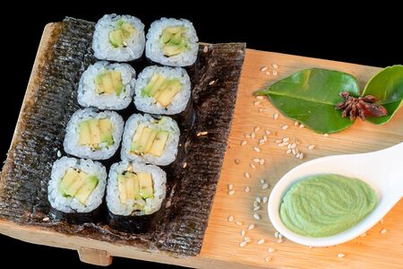 Ролл Авокадо