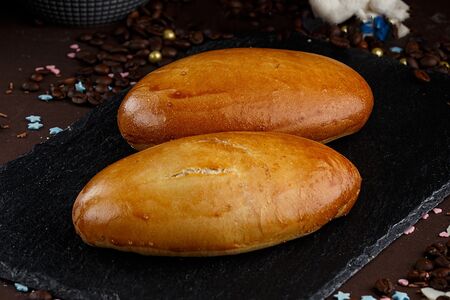 Пирожок с капустой