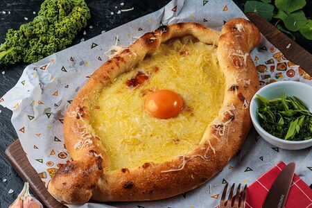 Хачапури по-аджарски