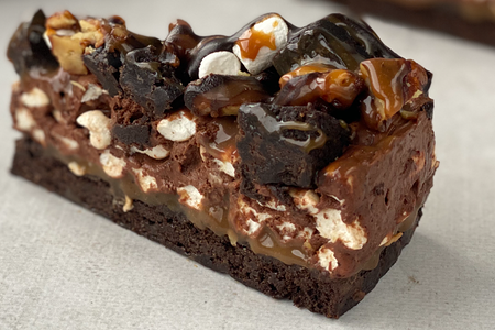 Торт шоколадный с маршмеллоу