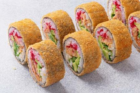 Калифорния с лососем в темпуре