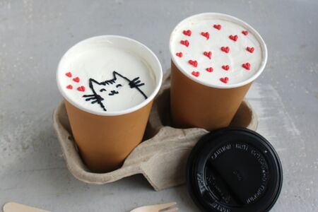 Бенто торт в стакане Котик и сердечки