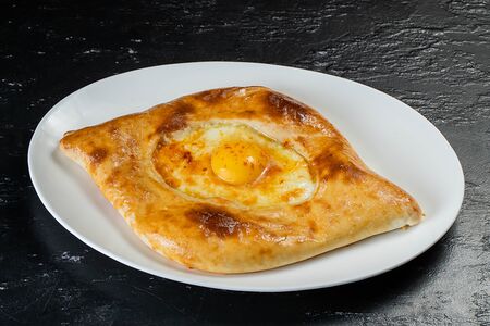 Хачапури по-аджарски
