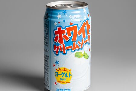 Tominaga Kobe Kyoryuchi Милкис Крем-сода с йогуртом