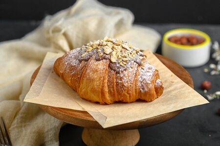 Круассан с Нутеллой