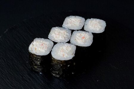 Маки с крабом