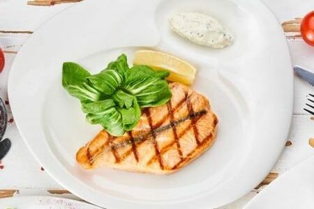 Стейк из лосося