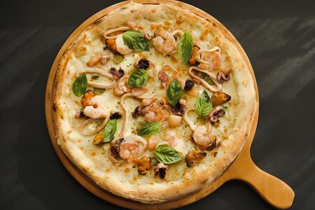 С морепродуктами