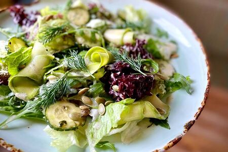 Зеленый салат