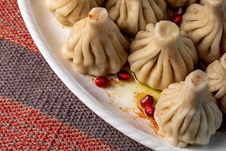 Хинкали с говядиной и свининой