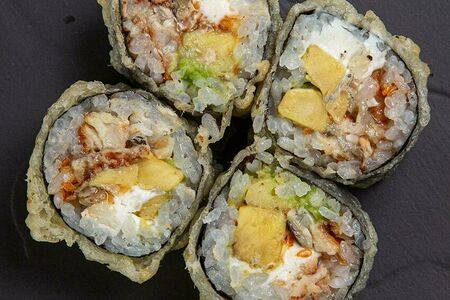 Ролл Темпура с угрем