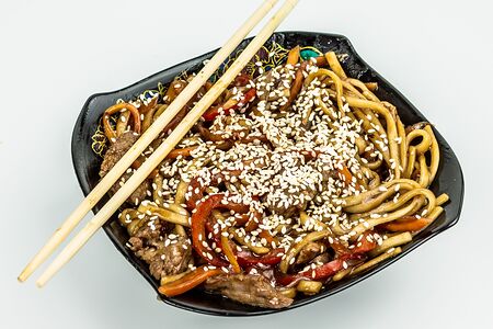 Вок с говядиной