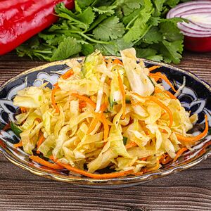 Салат из свежей капусты
