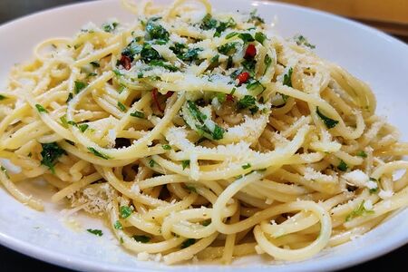 Спагетти квадро формаджио