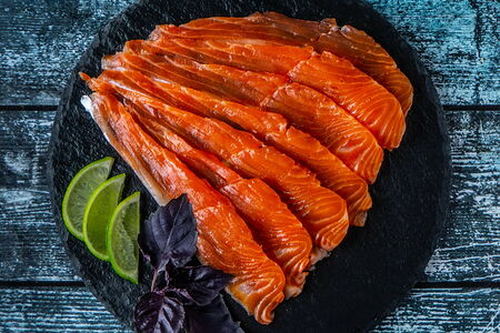 Семга слабосоленая