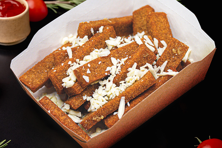 Гренки с чесноком и соус