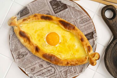 Хачапури по-аджарски