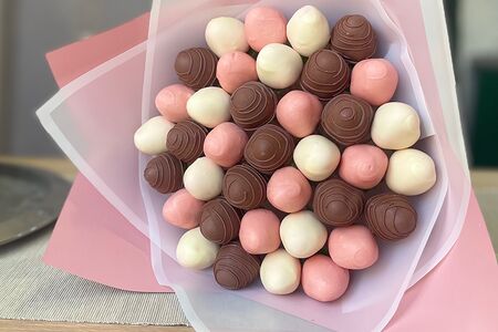 Букет из клубники в шоколаде Ничего лишнего М