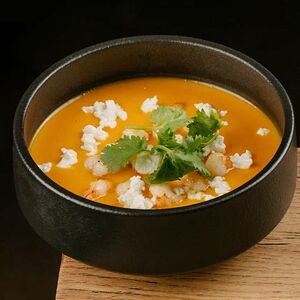 Тыквенная лакса с креветками