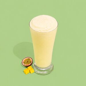 Молочный коктейль Манго-маракуйя