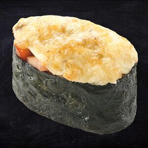 Гункан с курицей и грибами