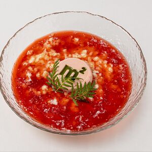 Кукурузная каша с клубничным сливочным маслом 