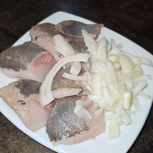Сельдь с луком