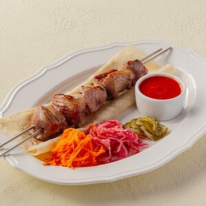 Шашлык из свинины с овощами