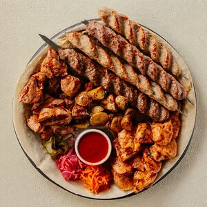 Мясное ассорти на гриле
